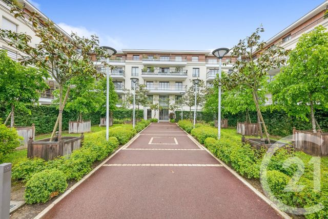 Appartement F3 à vendre - 3 pièces - 61.72 m2 - CHAVILLE - 92 - ILE-DE-FRANCE - Century 21 Agence Des Ecoles