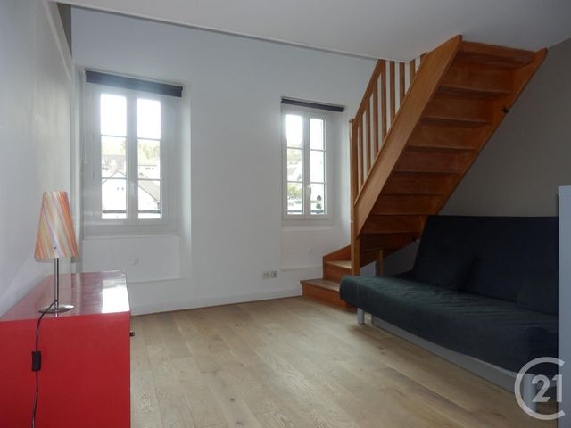Appartement Duplex à vendre - 2 pièces - 30.65 m2 - CHAVILLE - 92 - ILE-DE-FRANCE - Century 21 Agence Des Ecoles